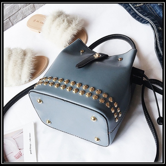 NEW Studded Bucket/Crosssbody Bag - Picture 6 of 8
